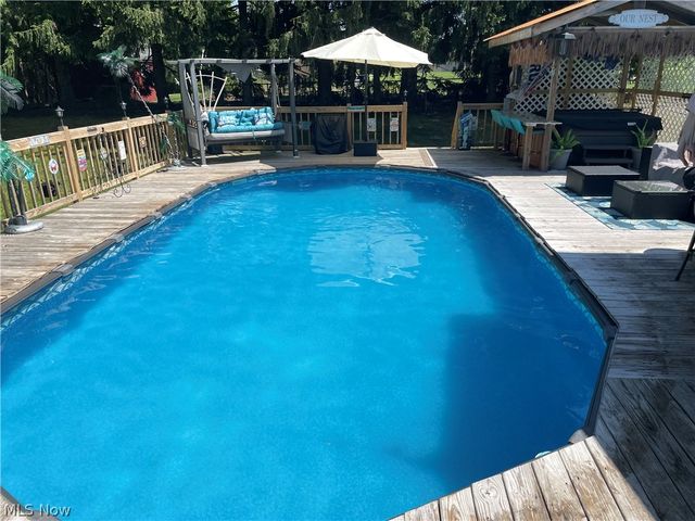 906 Westview Drive, Belpre, OH 45714