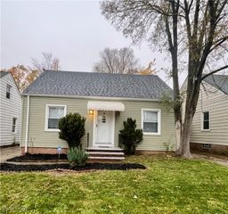 20907 Watson Road, Maple Heights, OH 44137