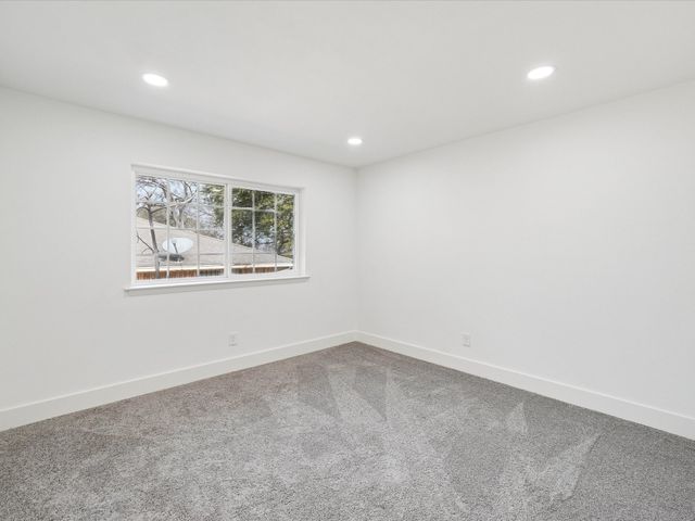 3027 Scenic Circle, Dallas, TX 75216