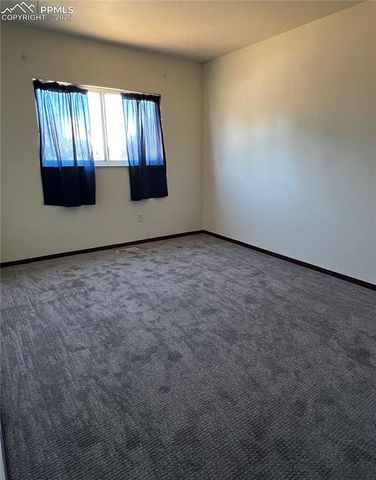 1810 Winnebago Road, Colorado Springs, CO 80915