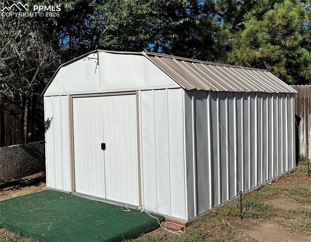 1810 Winnebago Road, Colorado Springs, CO 80915