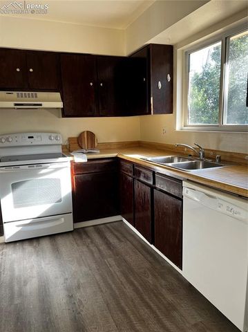 1810 Winnebago Road, Colorado Springs, CO 80915