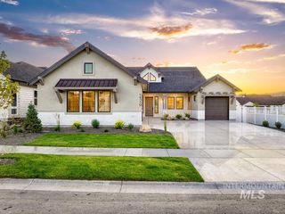 14319 N Goldfinch Ave, Boise, ID 83714