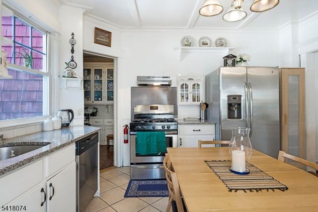 1218 Martine Ave, Plainfield City, NJ 07060