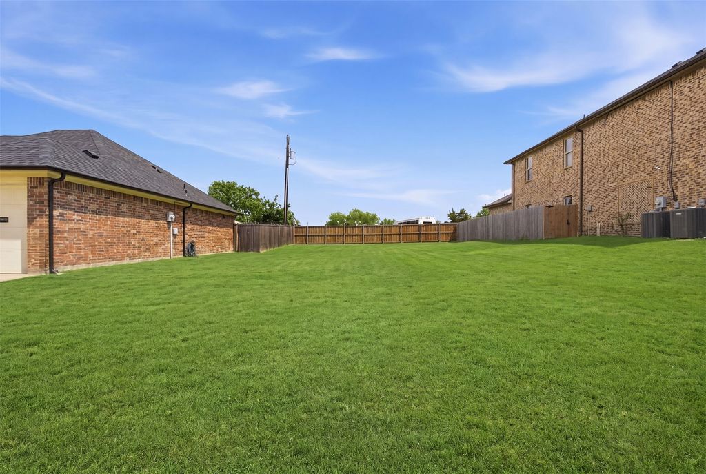 671 Tubbs Road, Rockwall, TX 75032