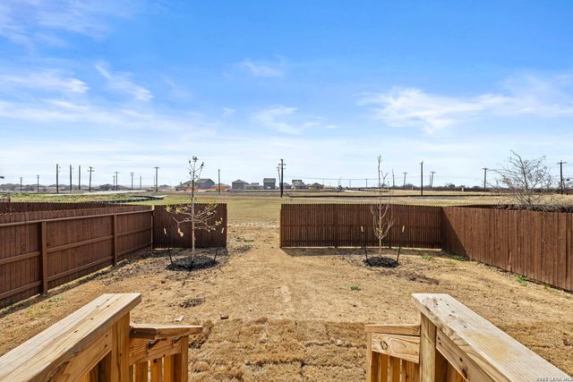 12544 Ivory Pkwy, Converse, TX 78109