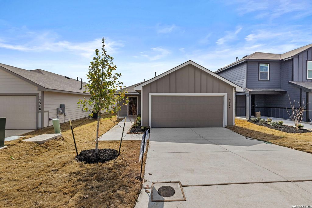 12544 Ivory Pkwy, Converse, TX 78109