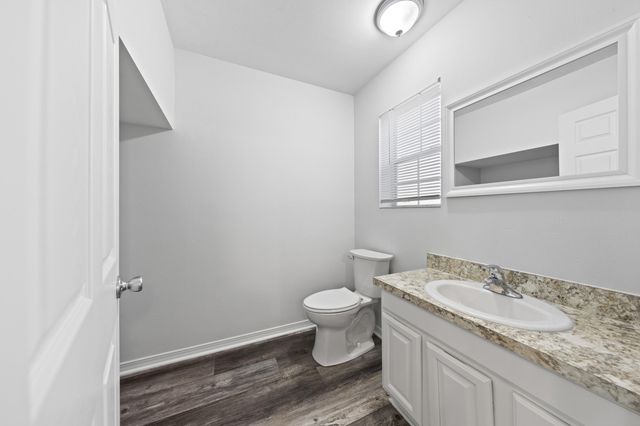 220 Fir Avenue, Niceville, FL 32578