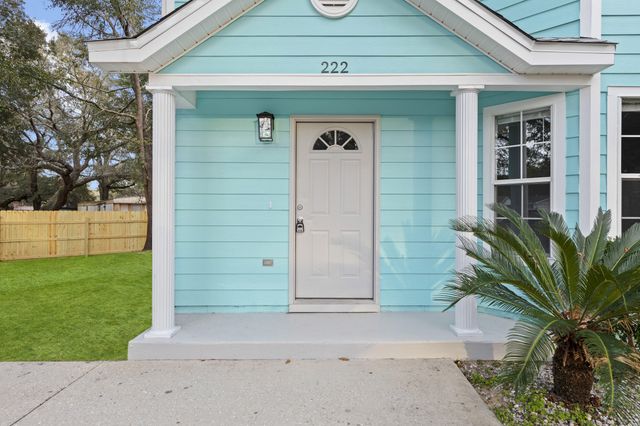 220 Fir Avenue, Niceville, FL 32578