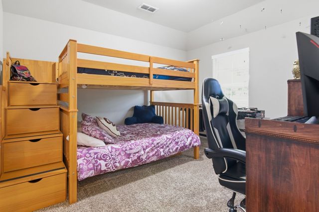 8401 Sandhill Crane Drive, Fort Worth, TX 76118