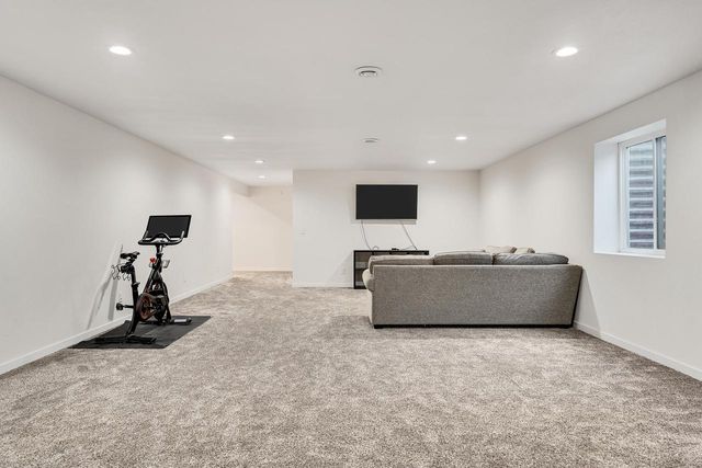 1954 McGilvray WAY, Holmen, WI 54636