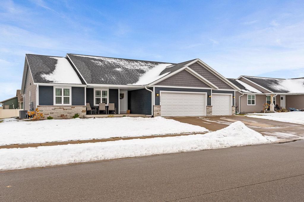 1954 McGilvray WAY, Holmen, WI 54636