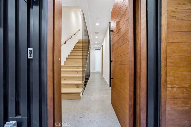 12602 Mitchell, West Los Angeles, CA 90066