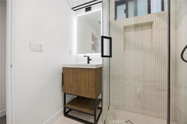 12602 Mitchell, West Los Angeles, CA 90066