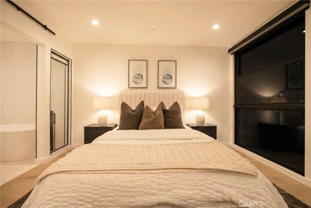 12602 Mitchell, West Los Angeles, CA 90066