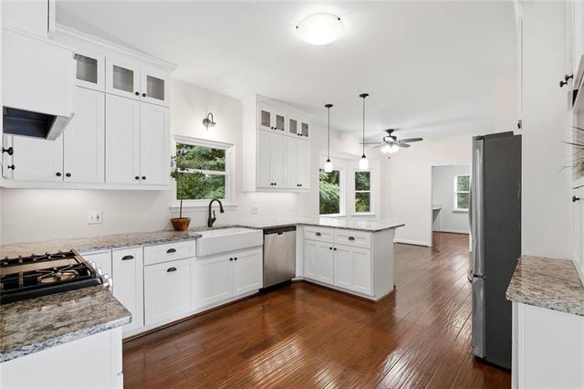 124 Golden Autumn Drive, Dahlonega, GA 30533