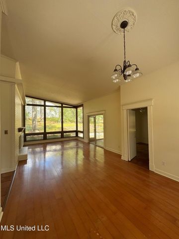 4624 Katherine Boulevard, Jackson, MS 39211