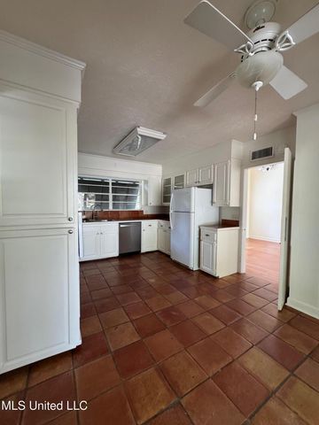 4624 Katherine Boulevard, Jackson, MS 39211