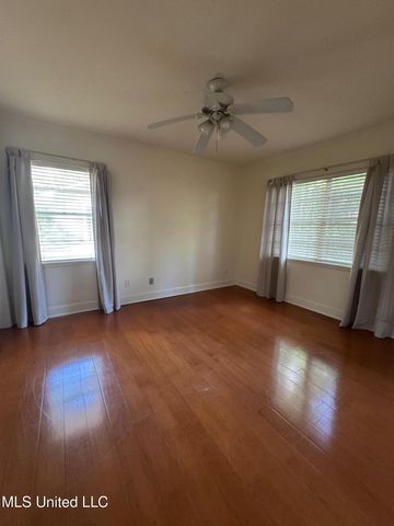 4624 Katherine Boulevard, Jackson, MS 39211