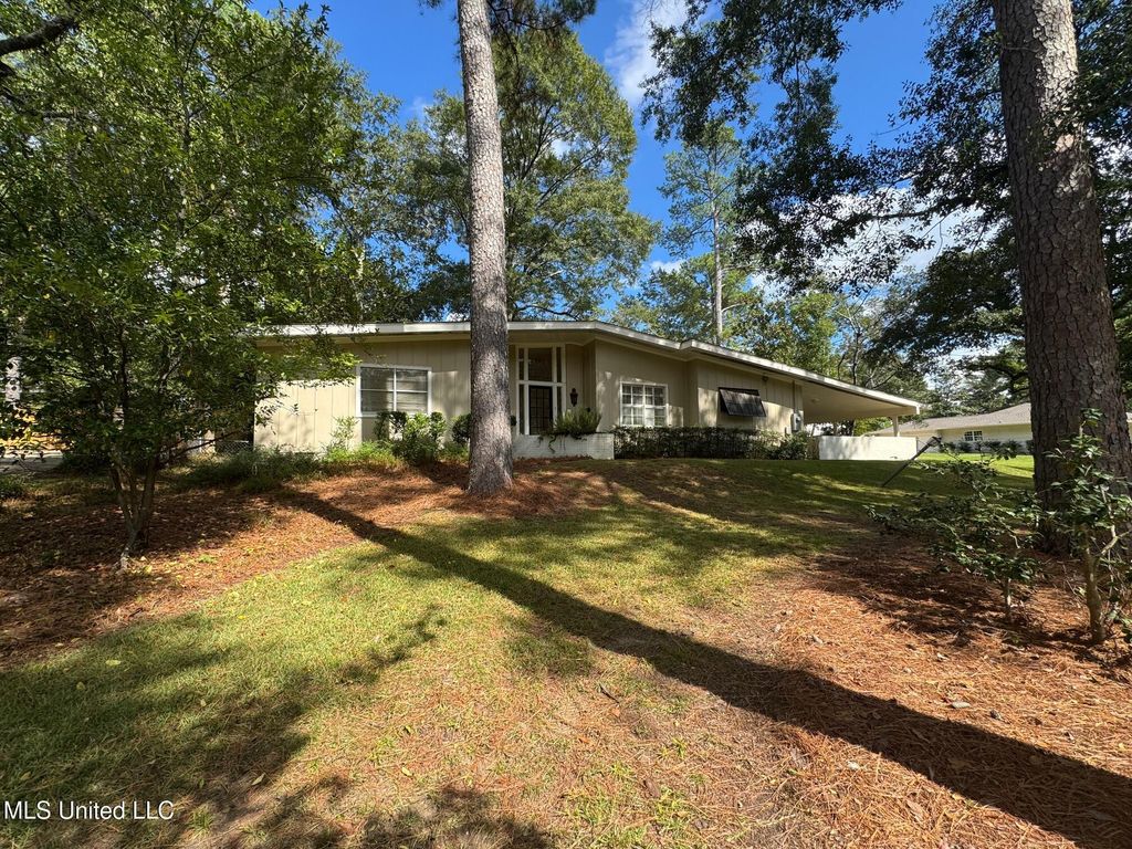 4624 Katherine Boulevard, Jackson, MS 39211