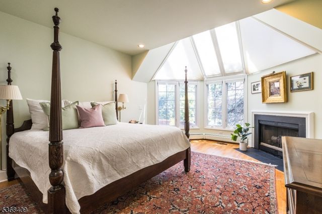 12 Kips Ridge 12, Montclair Twp., NJ 07044