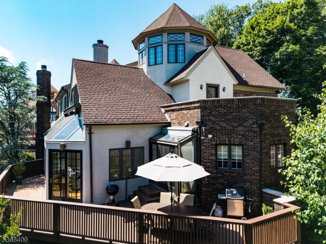 12 Kips Ridge 12, Montclair Twp., NJ 07044