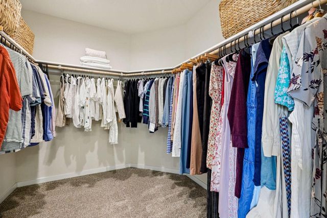 2945 N 186th STREET, Brookfield, WI 53045