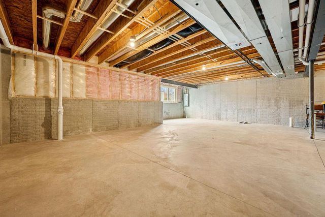 2945 N 186th STREET, Brookfield, WI 53045