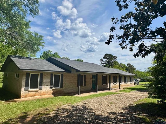 71 County Road 2936, Hughes Springs, TX 75656