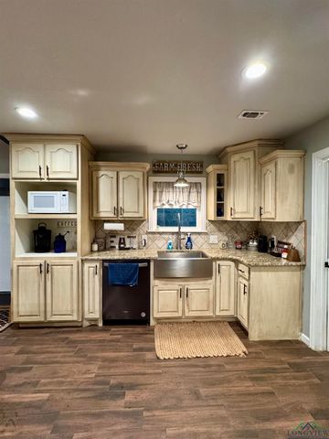 71 County Road 2936, Hughes Springs, TX 75656