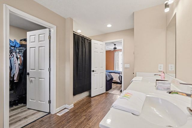 870 Newt Vanattia Rd, Hillsboro, TN 37342