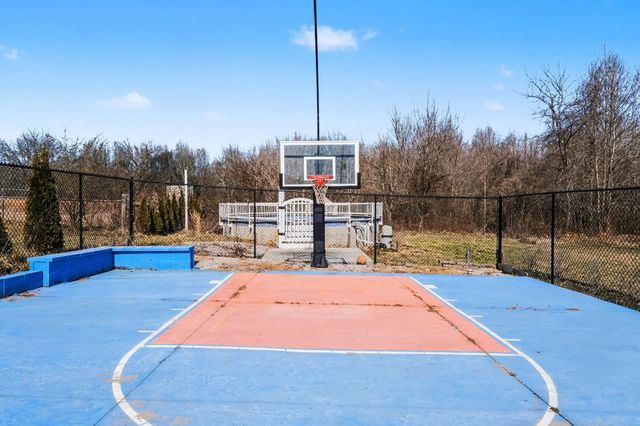 870 Newt Vanattia Rd, Hillsboro, TN 37342