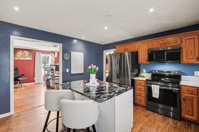 870 Newt Vanattia Rd, Hillsboro, TN 37342