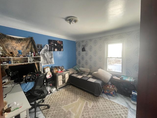 5430 Kendal Street, Dearborn, MI 48126