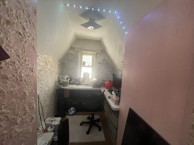 5430 Kendal Street, Dearborn, MI 48126