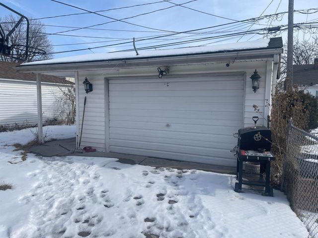 5430 Kendal Street, Dearborn, MI 48126