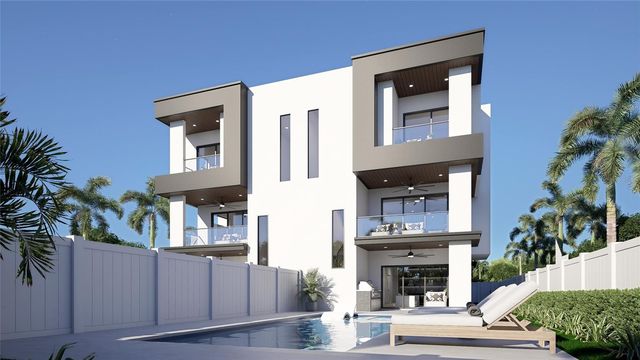 2605 W CLEVELAND STREET, Tampa, FL 33609