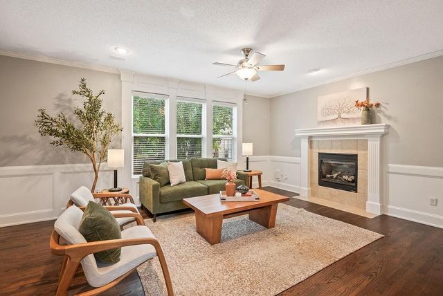 14213 W 138th Place, Olathe, KS 66062