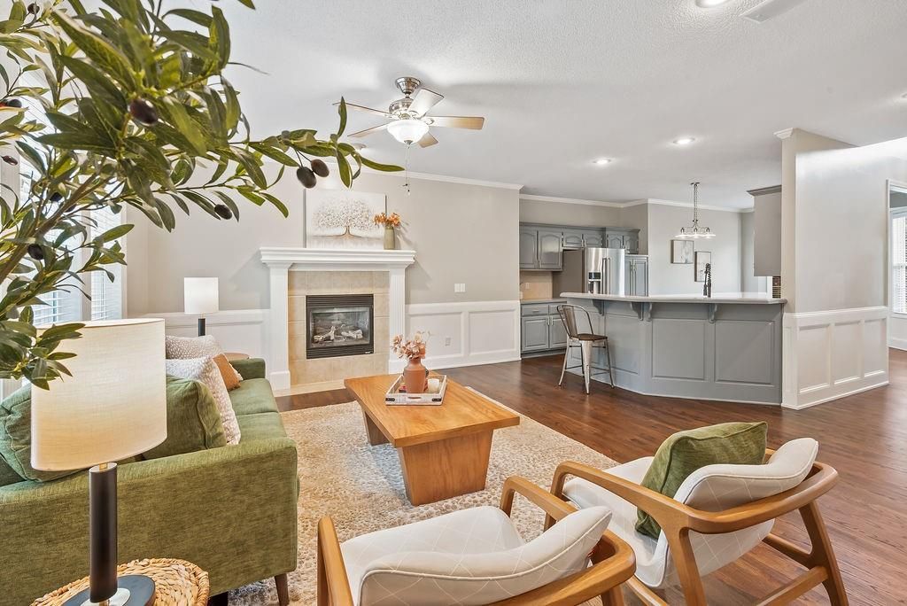 14213 W 138th Place, Olathe, KS 66062