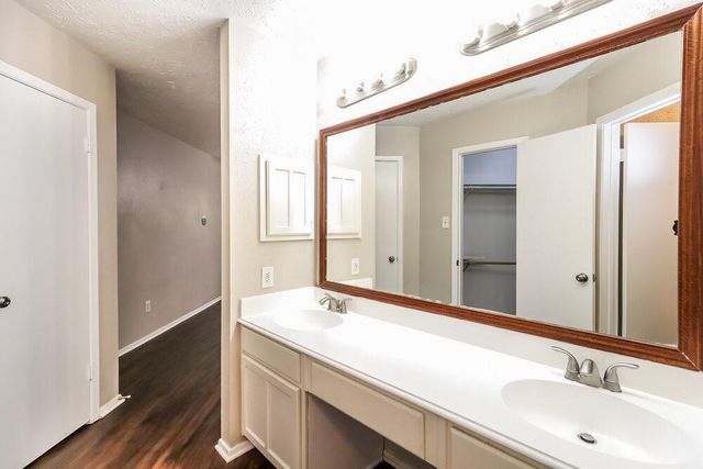19402 San Gabriel Drive, Houston, TX 77084