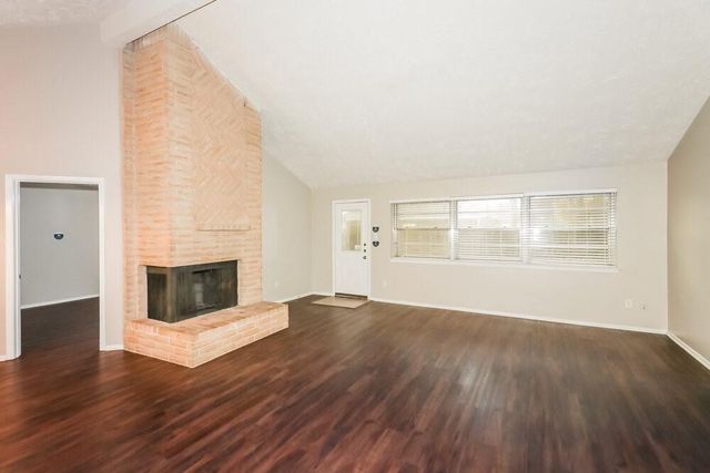 19402 San Gabriel Drive, Houston, TX 77084