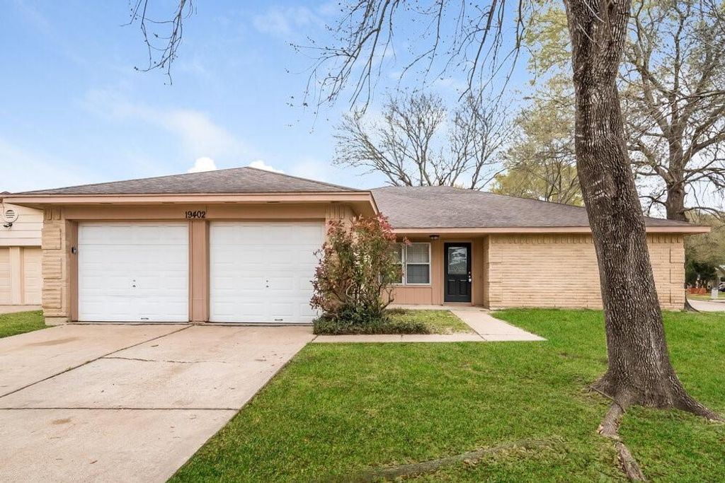 19402 San Gabriel Drive, Houston, TX 77084