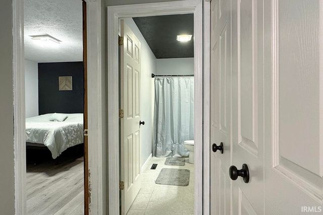 980 Sharon Court, Middlebury, IN 46540