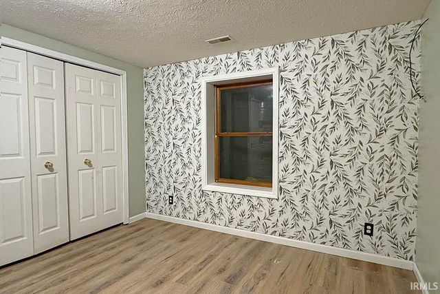 980 Sharon Court, Middlebury, IN 46540