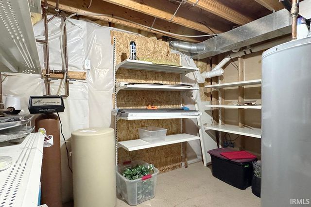 980 Sharon Court, Middlebury, IN 46540