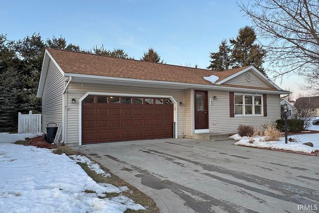 980 Sharon Court, Middlebury, IN 46540