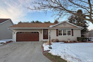 980 Sharon Court, Middlebury, IN 46540