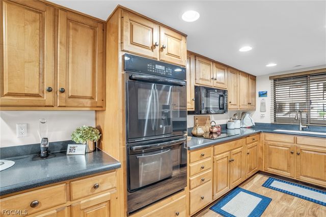 5260 S Landings DR 602, Fort Myers, FL 33919