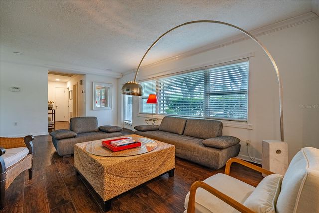401 BULLARD PARKWAY, Temple Terrace, FL 33617