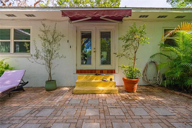 401 BULLARD PARKWAY, Temple Terrace, FL 33617